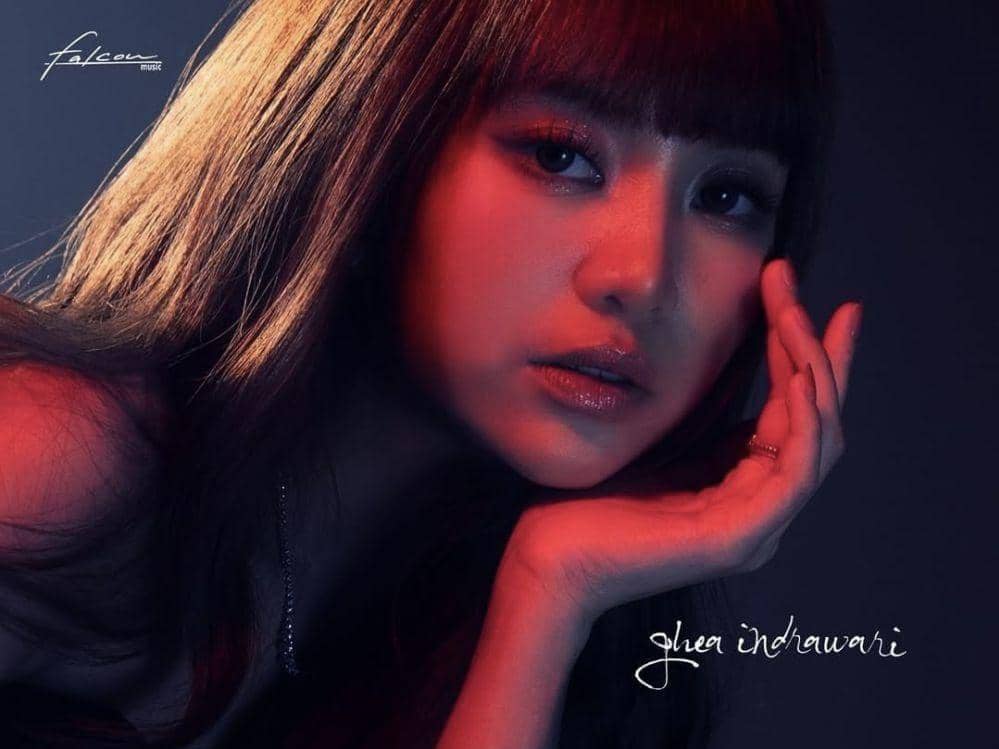 Lagu-lagu Ghea Indrawari yang Jadi Soundtrack, The Next Melly Goeslaw?