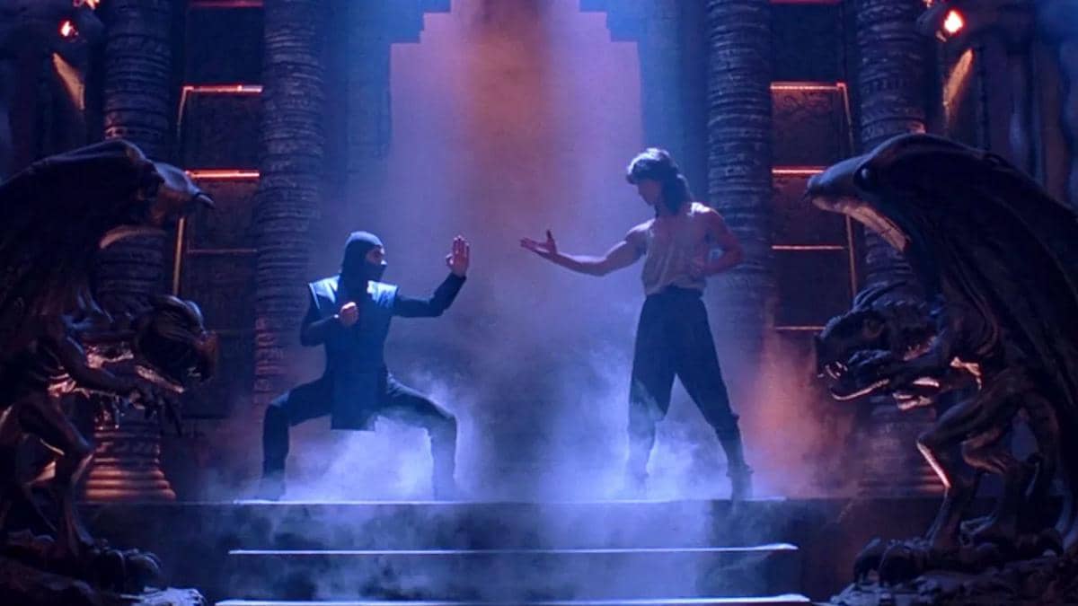 Sub Zero dan Liu Kang di Mortal Kombat 1995. (The Hollywood Reporter)