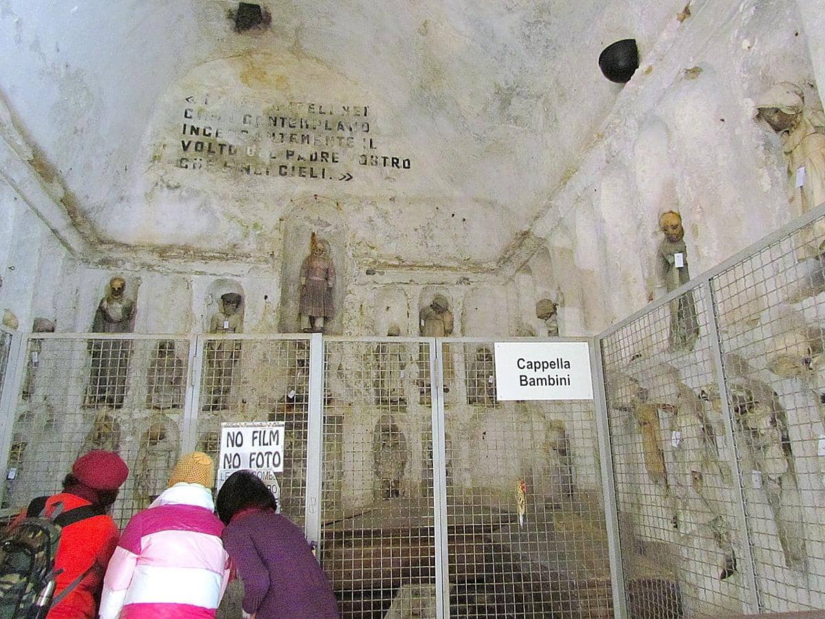 Cappella Bambini atau Kapel Anak-anak di Catacombe dei Cappuccini, Palermo, Sisilia, Italia.