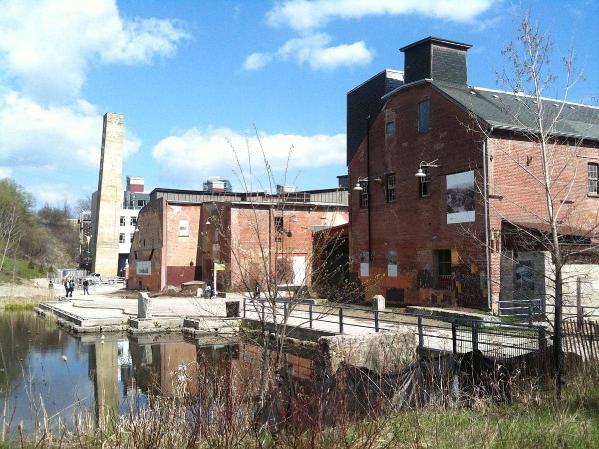 potret Evergreen Brick Works (commons.wikimedia.org/Mathew Ingram)