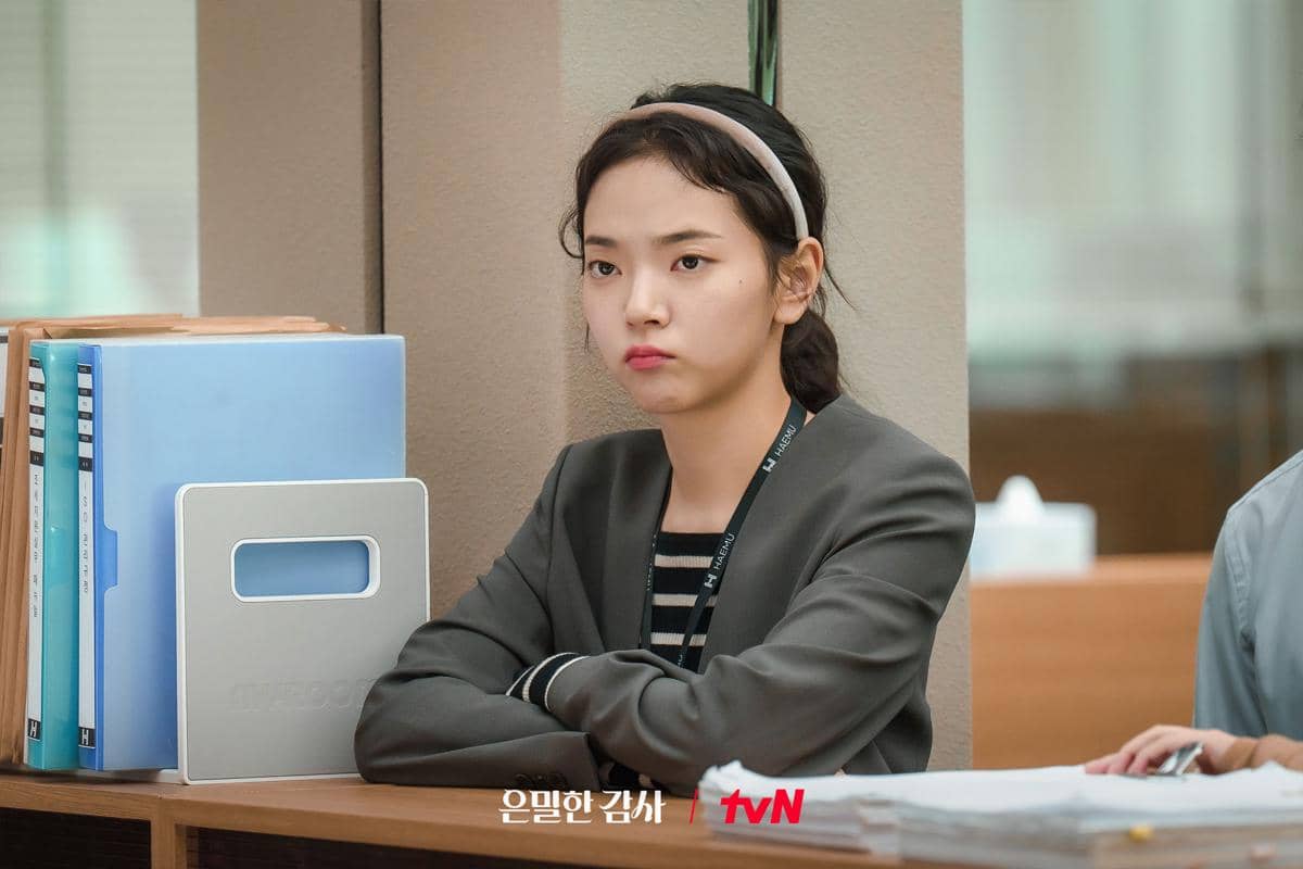 Sim Su Bin di Filing for Love