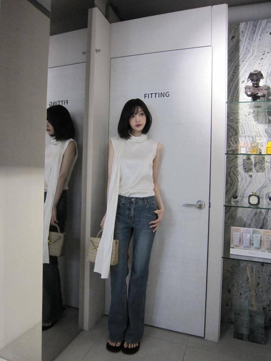 ide outfit kece buat cewek rambut pendek ala Joy Red Velvet 