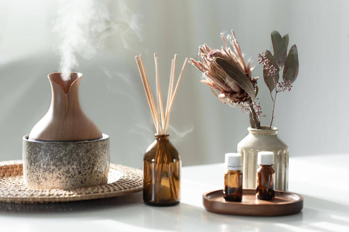 5 Aroma Terapi Alami yang Ampuh Mengusir Penat Setelah Bekerja