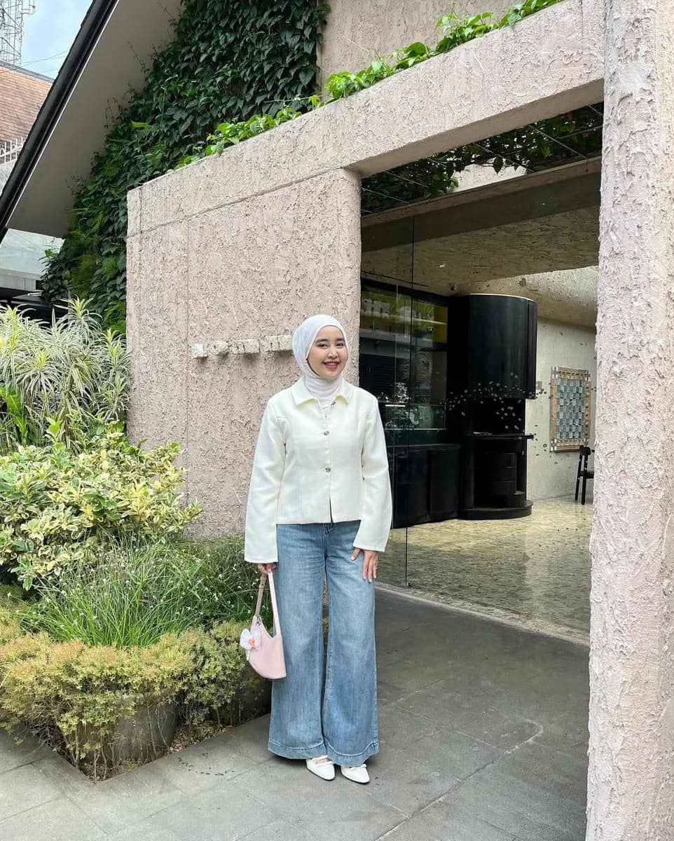 OOTD Cewek Petite ala Meilan Indrajati