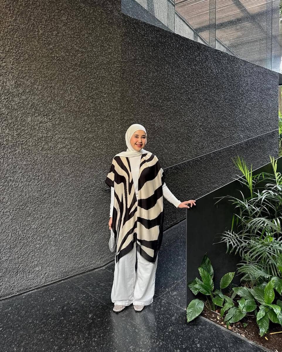 OOTD Cewek Petite ala Meilan Indrajati