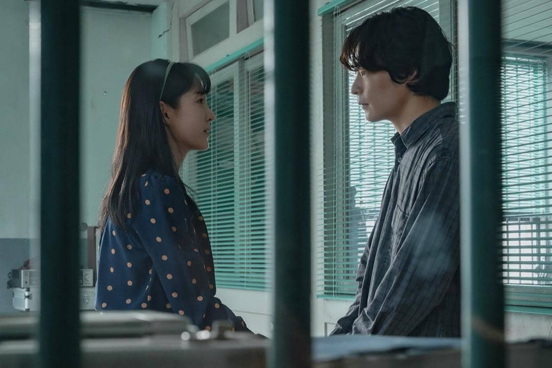 still cuts drama The Scarecrow