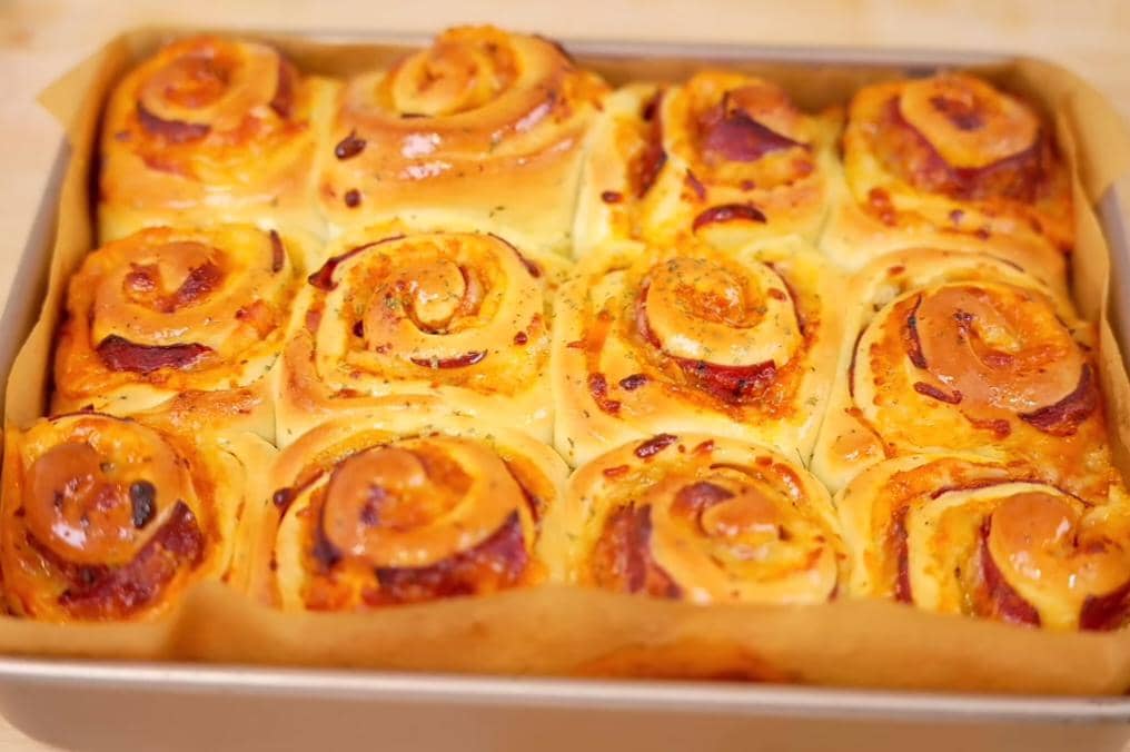 Pizza rolls