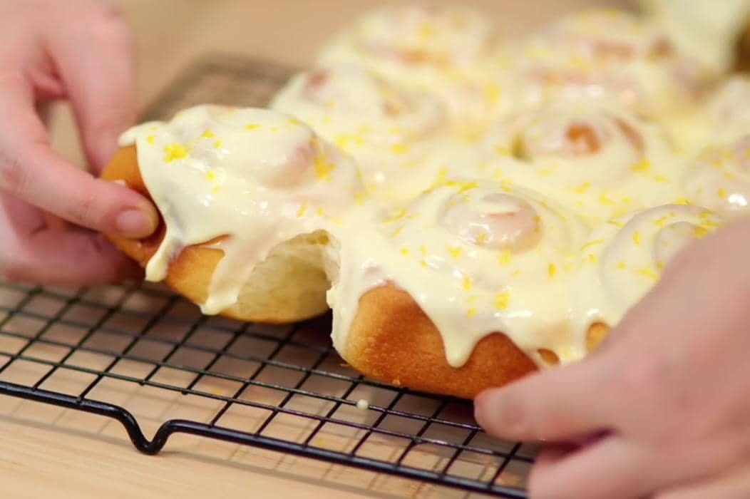 Lemon rolls