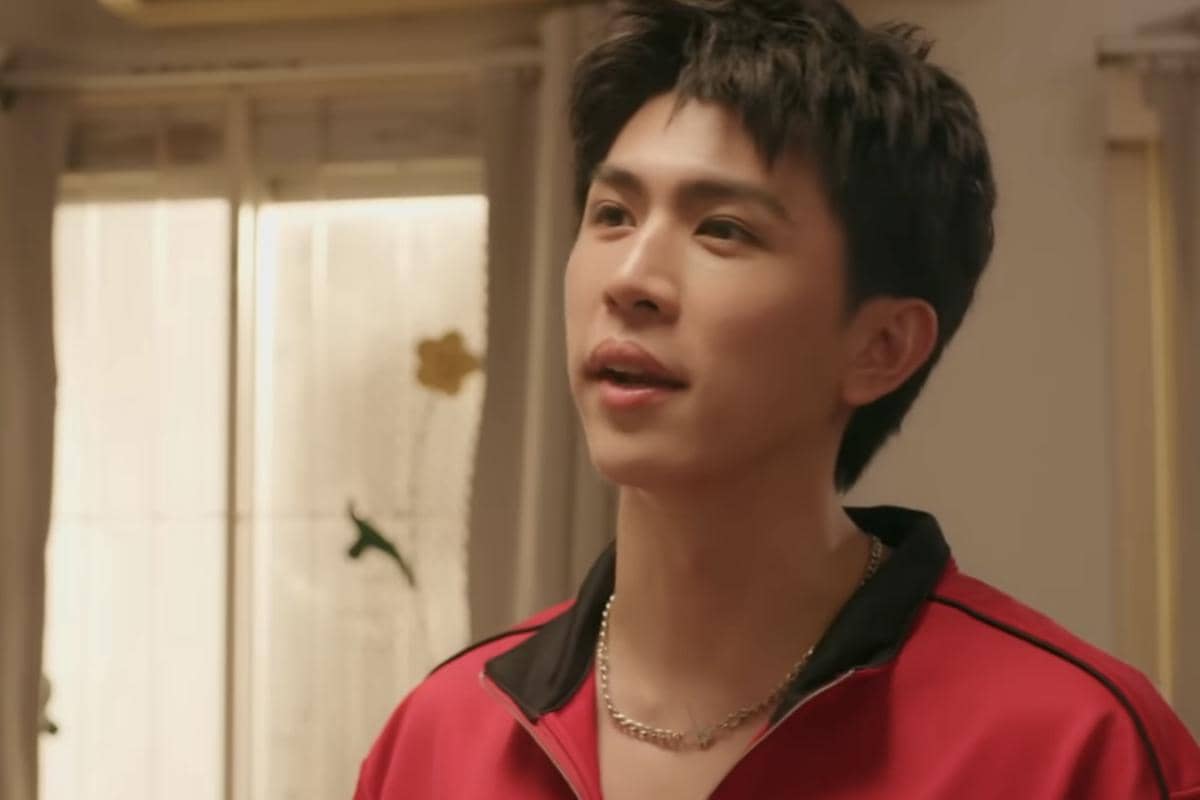 8 Fakta Peran Save Saisawat dalam Drama BL Thailand Roommate Chaos