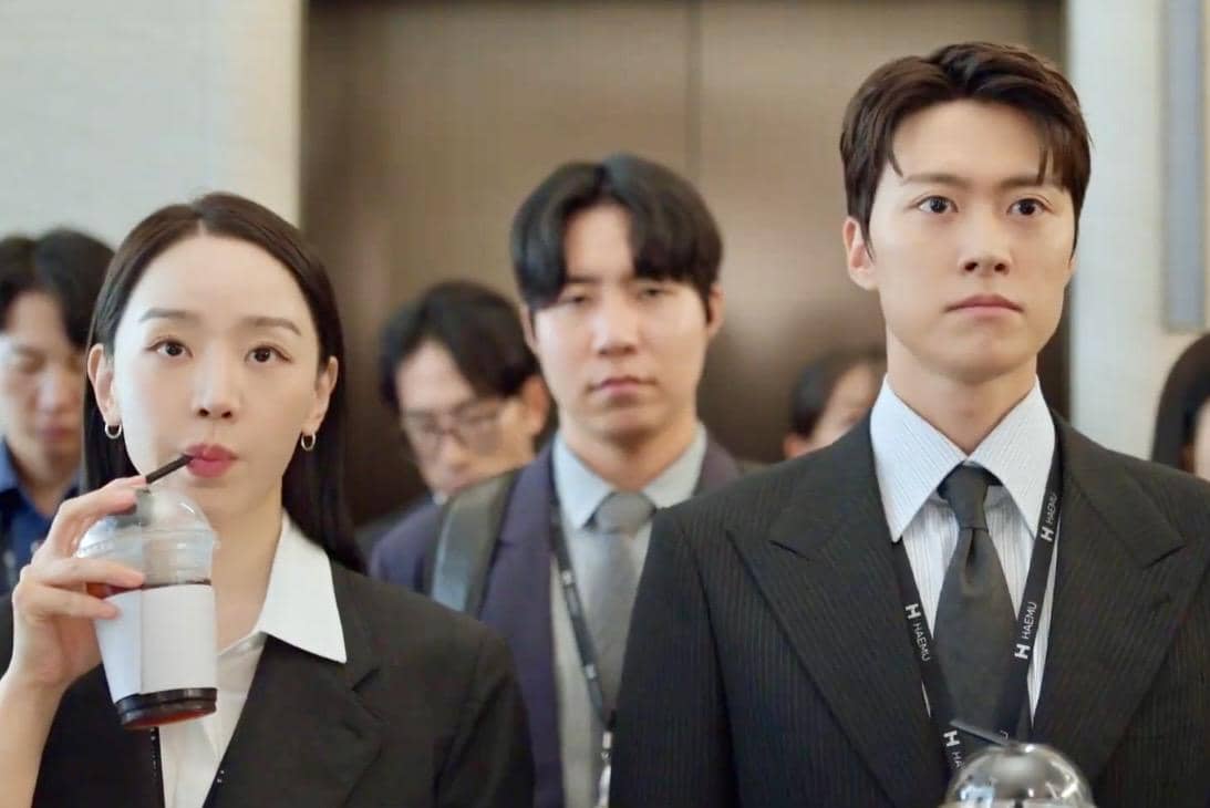 Noh Ki Jun (Gong Myung) dan Joo In A (Shin Hae Sun) dalam drakor Filing for Love