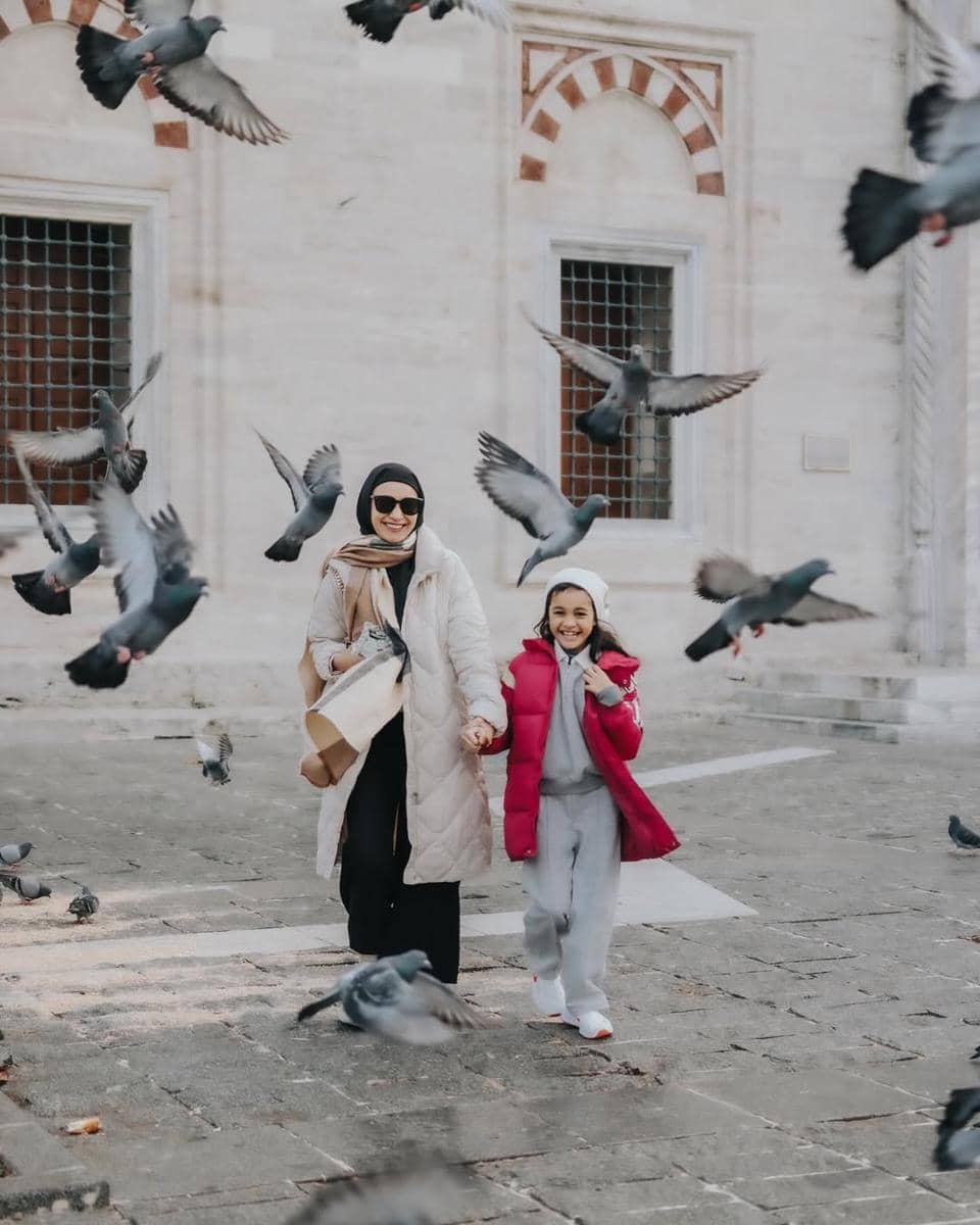 OOTD ibu dan anak ala Shireen Sungkar 