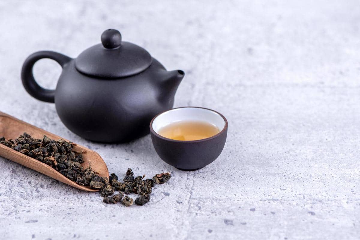 5 Kesalahan Menyeduh Oolong Tea yang Bikin Rasanya Pahit