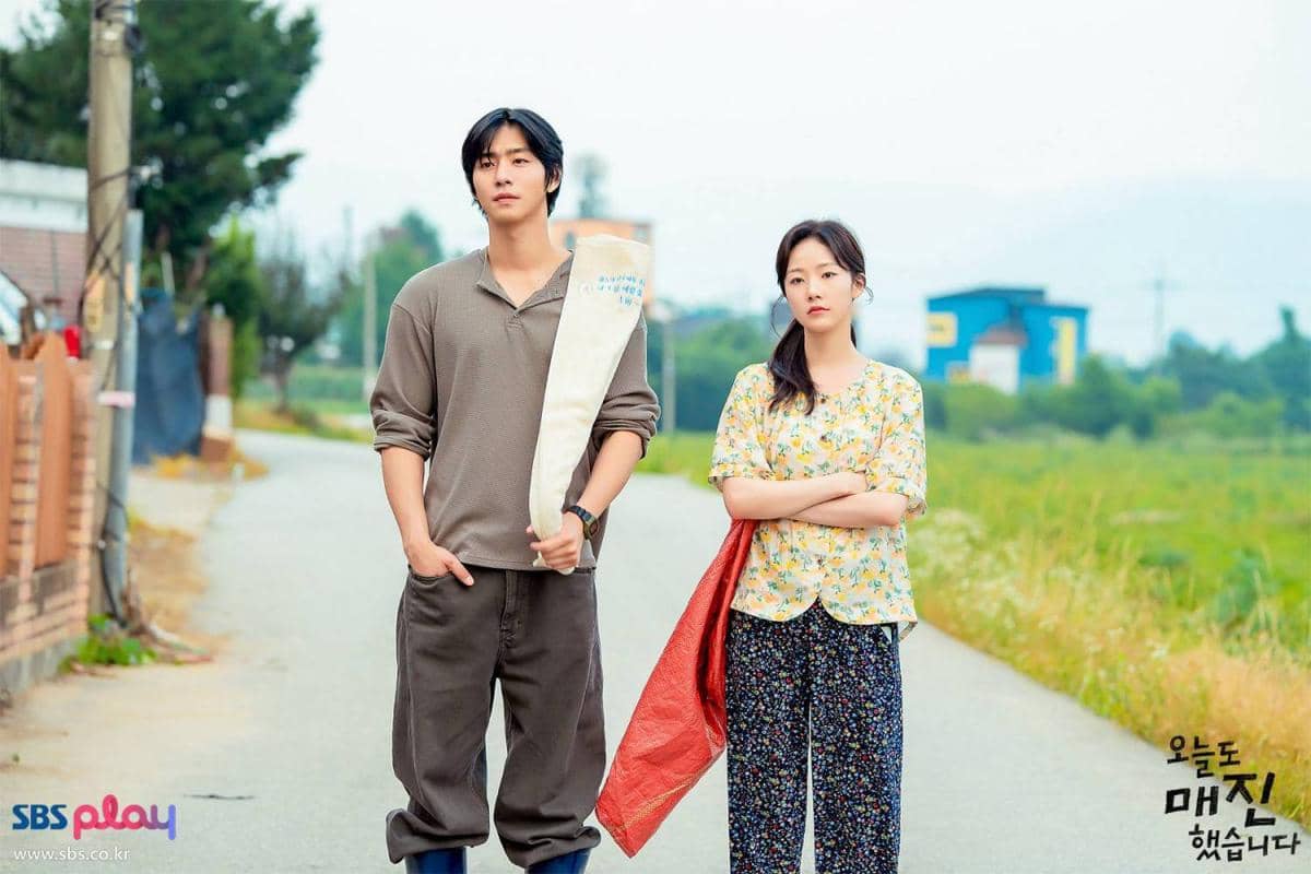 Cuplikan drama Korea Sold Out On You