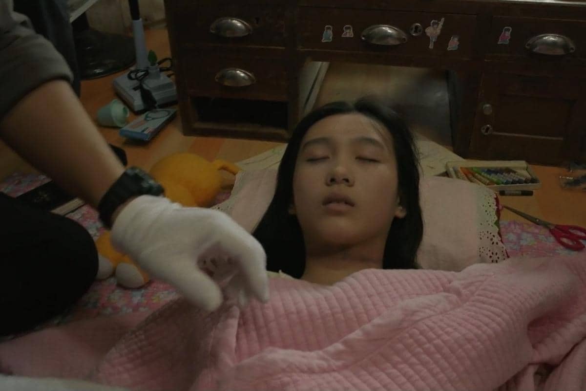 still cuts drama The Scarecrow
