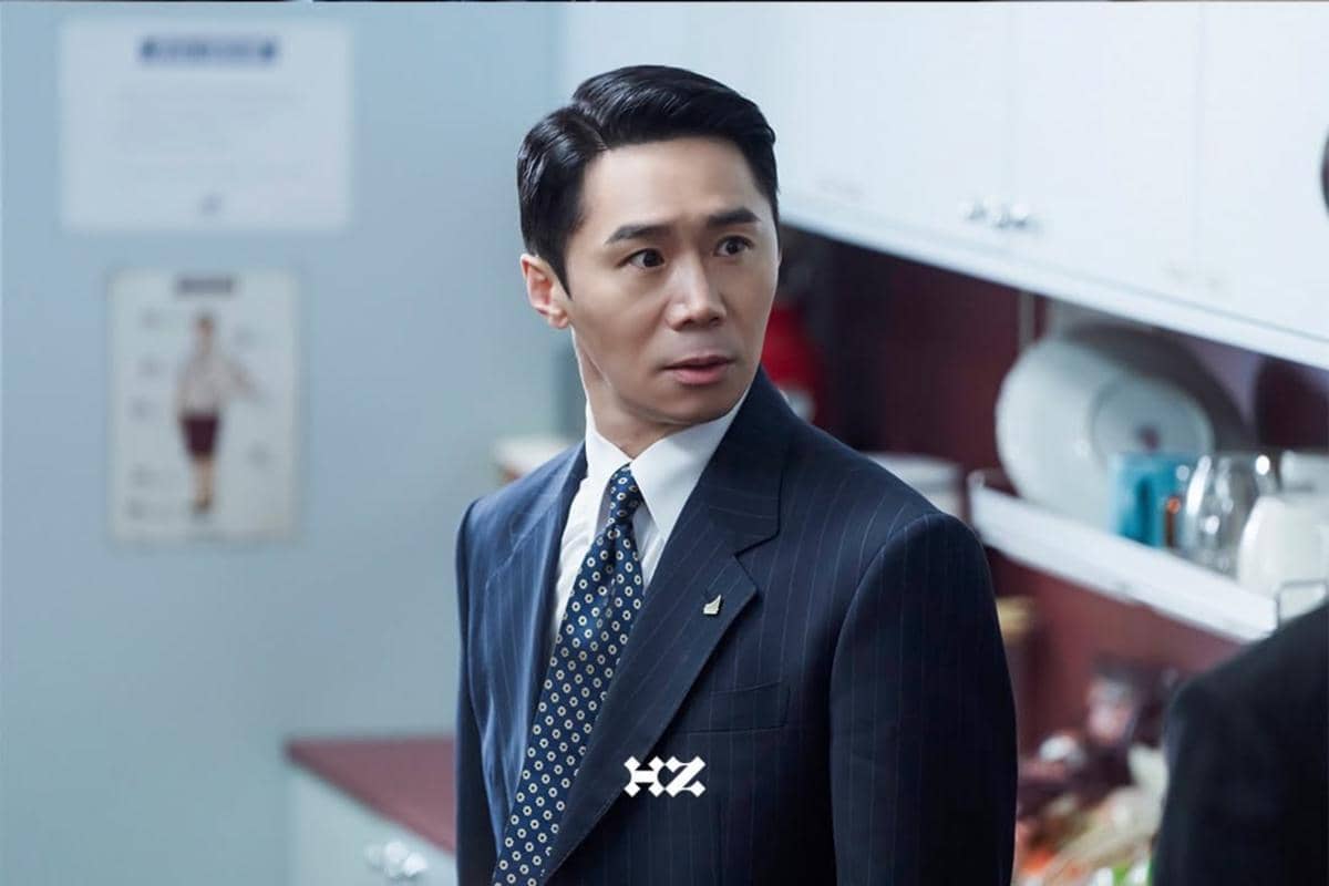 Still cut Perfect Crown