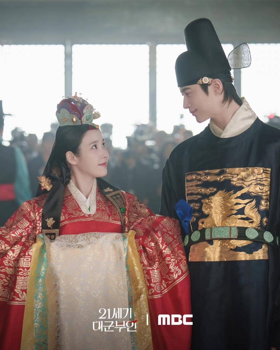 Cuplikan drama korea Perfect Crown