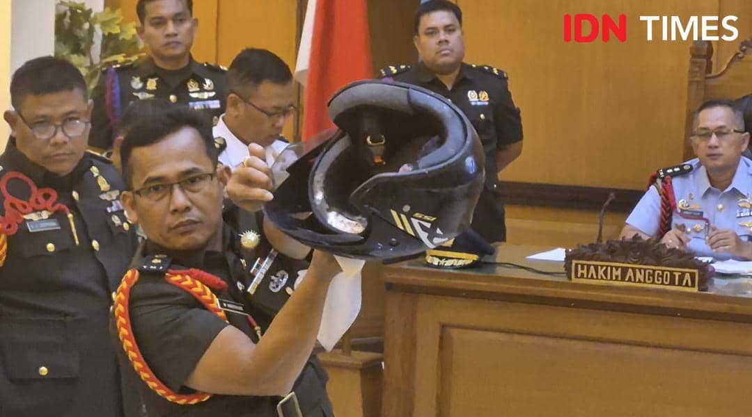 Andrie Yunus, air keras, TNI