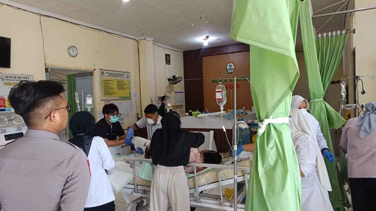 identifikasi jenazah korban bus ALS di Muratara (Dok. Polda Sumsel)