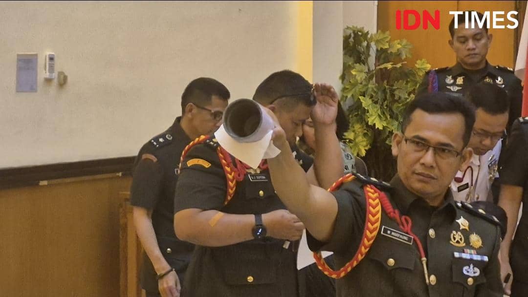 Andrie Yunus, air keras, TNI