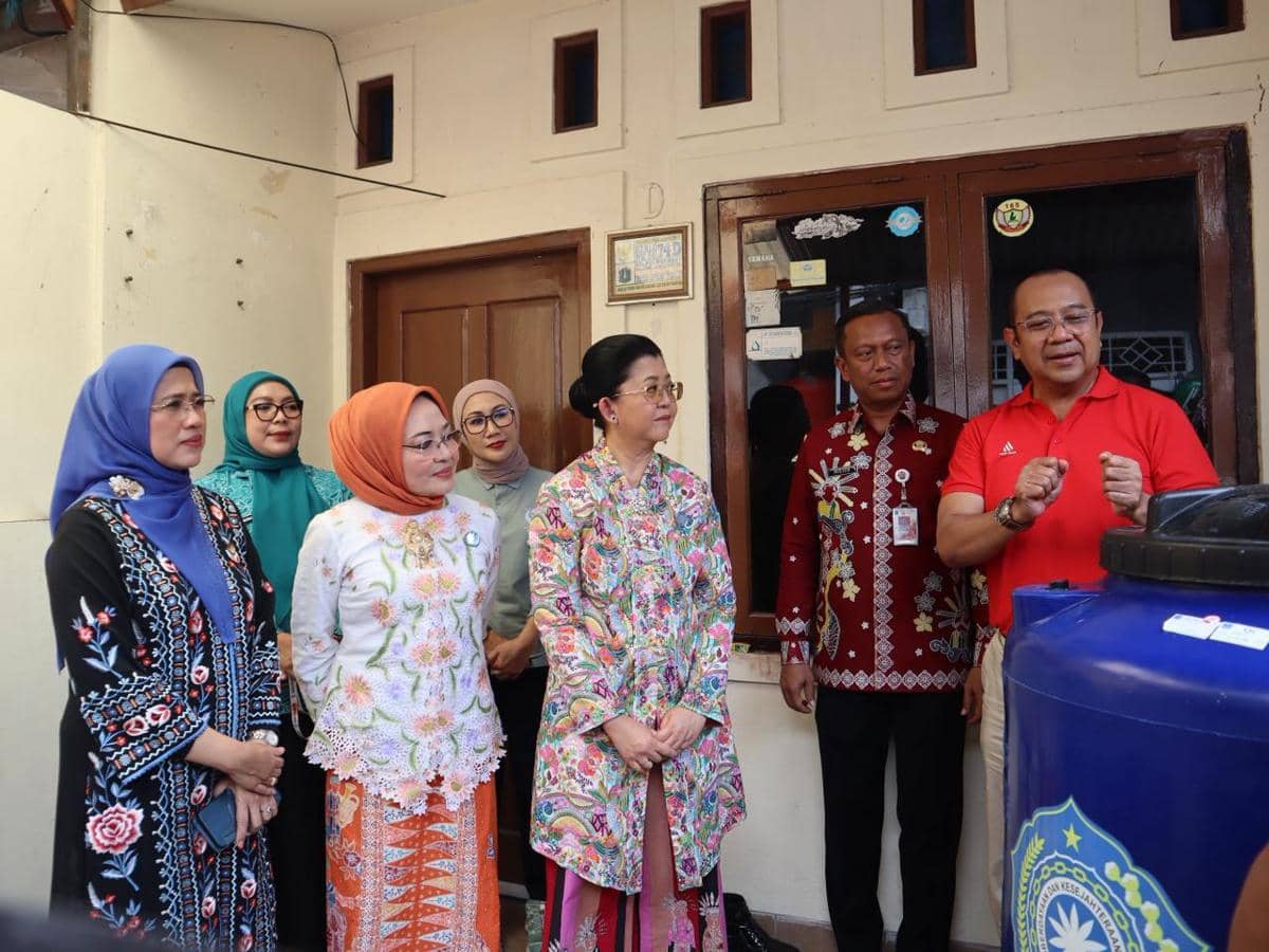 Warga Jakarta Timur Dapat 357 Toren Air dari PAM JAYA