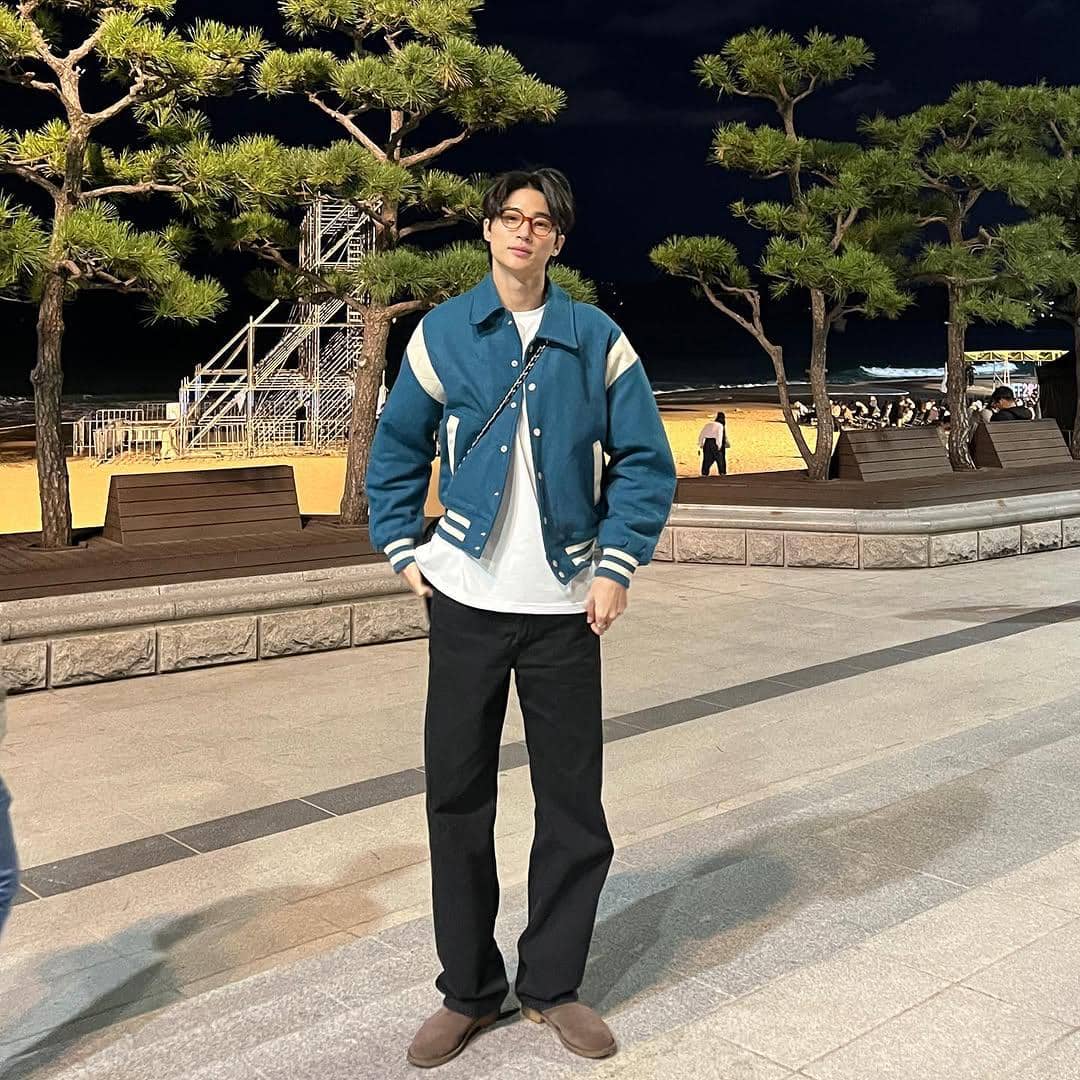 inspirasi gaya rambut pria ala Byeon Woo Seok