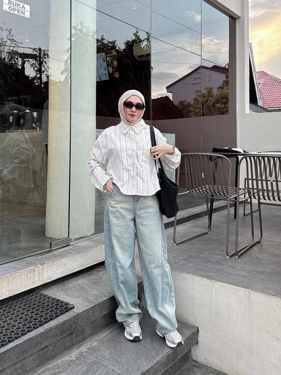OOTD Blue Jeans ala Lisna Feri
