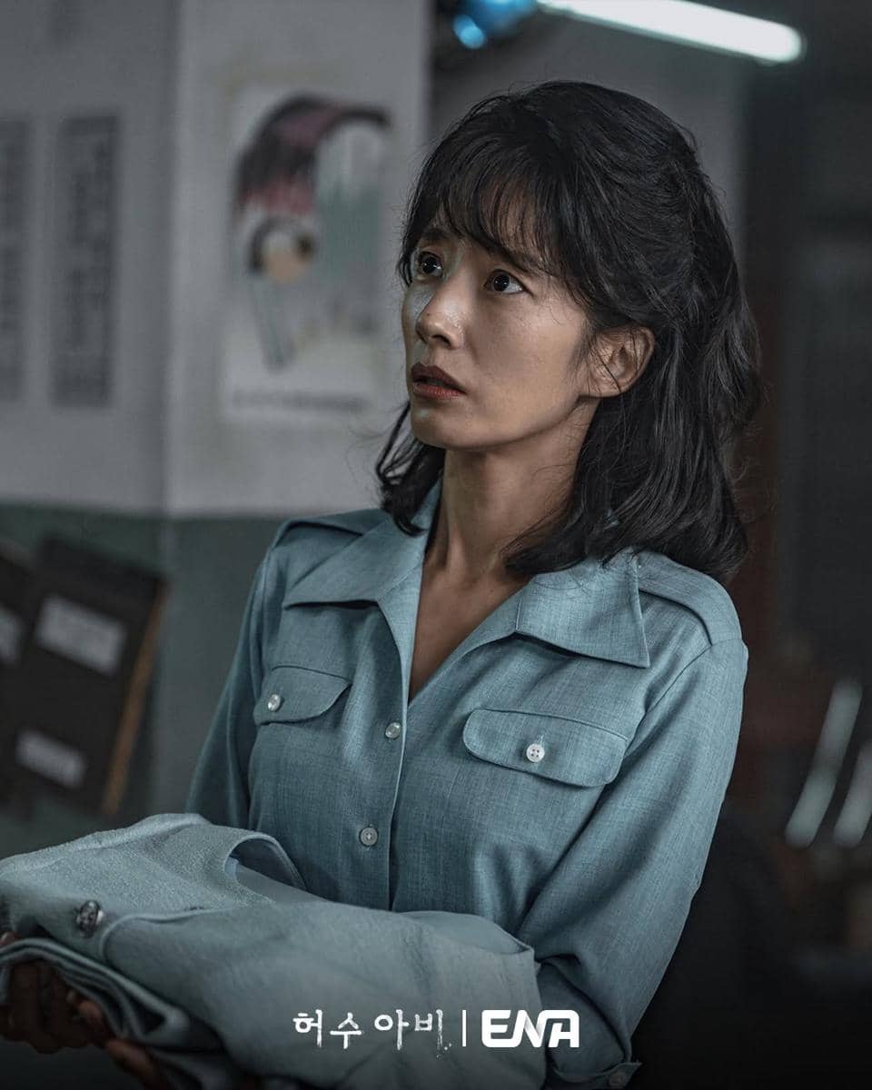 7 Ketajaman Seo Ji Won Sebagai Jurnalis di Drakor The Scarecrow