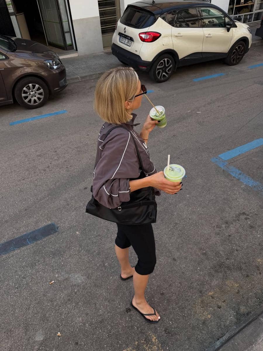 Outfit cewek rambut pendek 