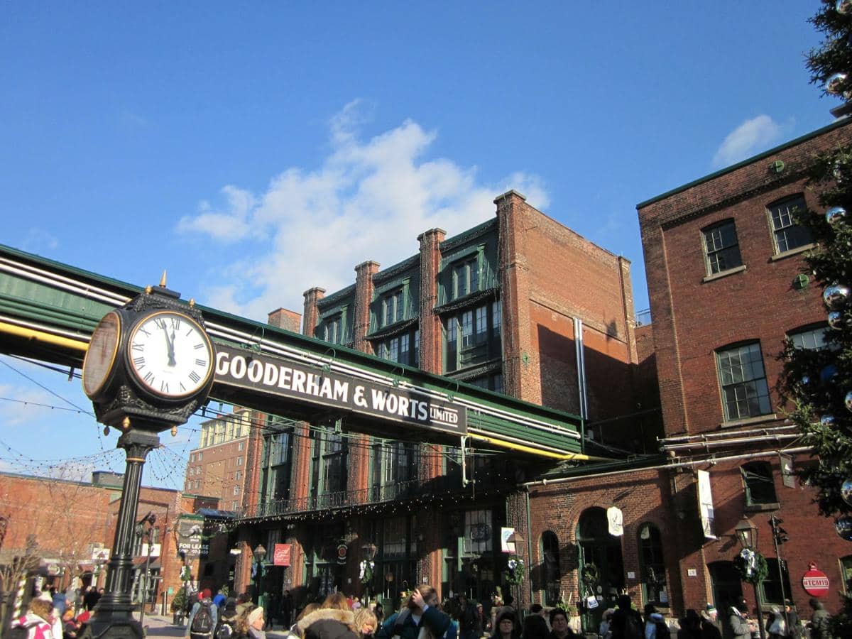 Potret Distillery District di Toronto, Kanada