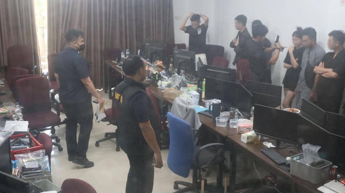 Imigrasi Jaring 210 WNA Diduga Penipu Investasi Daring di Batam