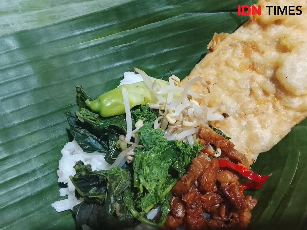 7 Tempat Sarapan Nasi Pecel di Sidoarjo, Bumbunya Gak Pelit