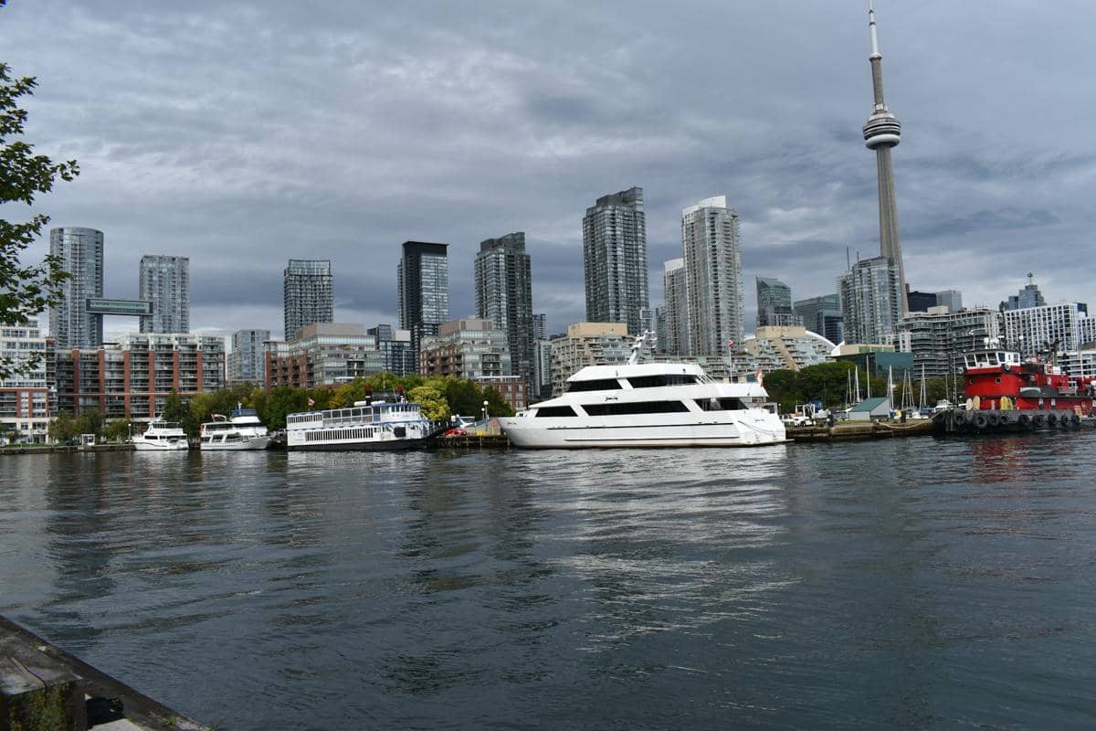 Potret Harbourfront Centre di Toronto, Kanada