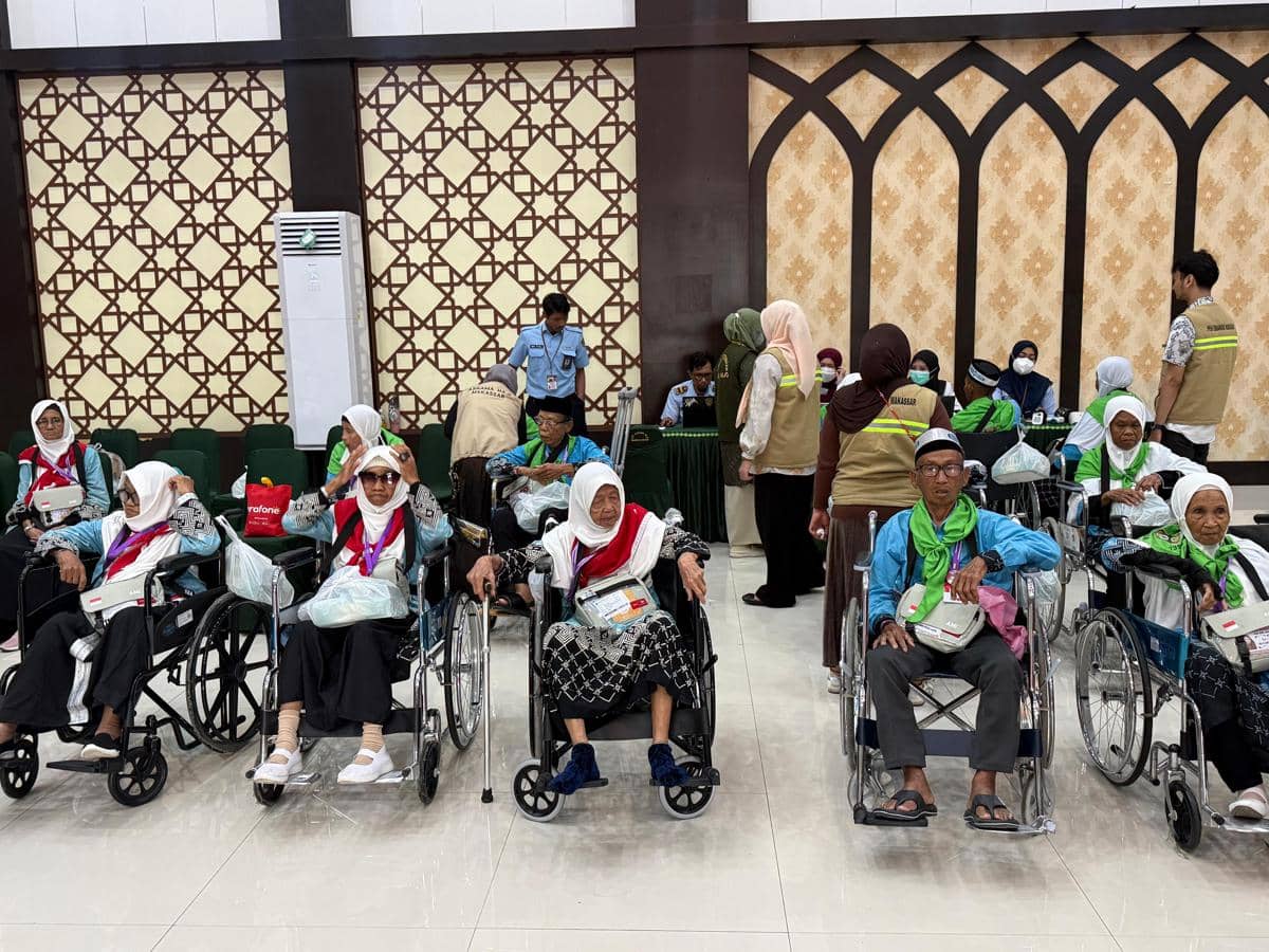 Pelayanan Ramah Lansia Jadi Prioritas di Embarkasi Makassar