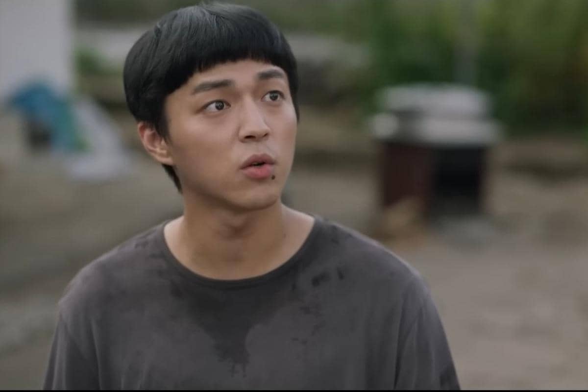 Baek Seung Hwan di The Scarecrow 
