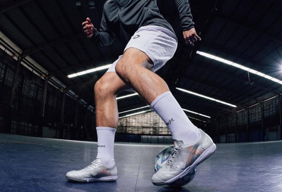 5 Rekomendasi Sepatu Futsal Ortuseight yang Nyaman buat Main Harian