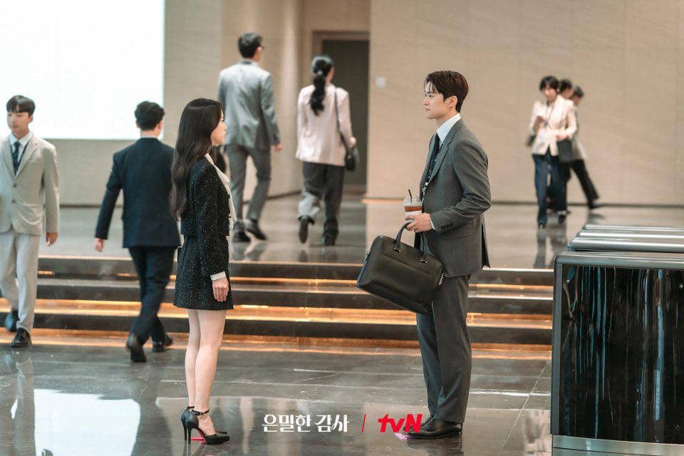 Hong Hwa Yeon dan Gong Myung di Filing for Love