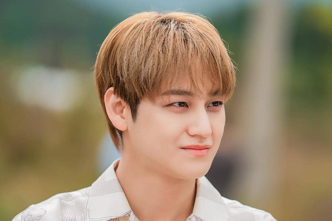 Still cut drama Sold Out On You. 