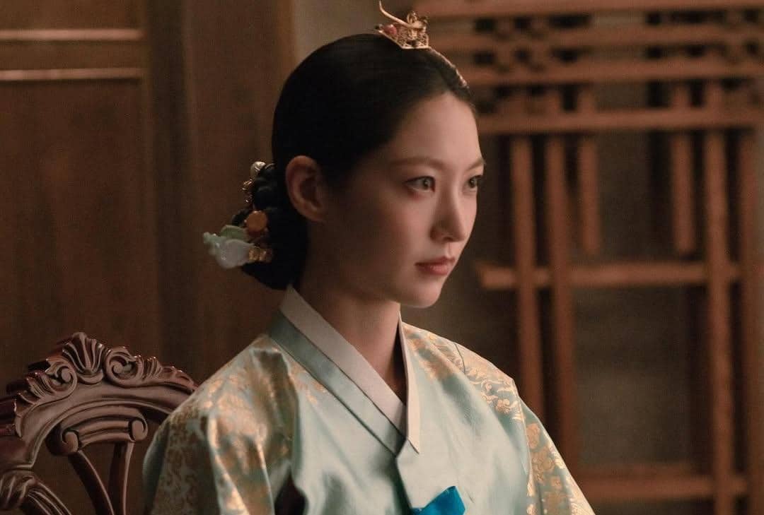 Gong Seung Yeon di drama Perfect Crown