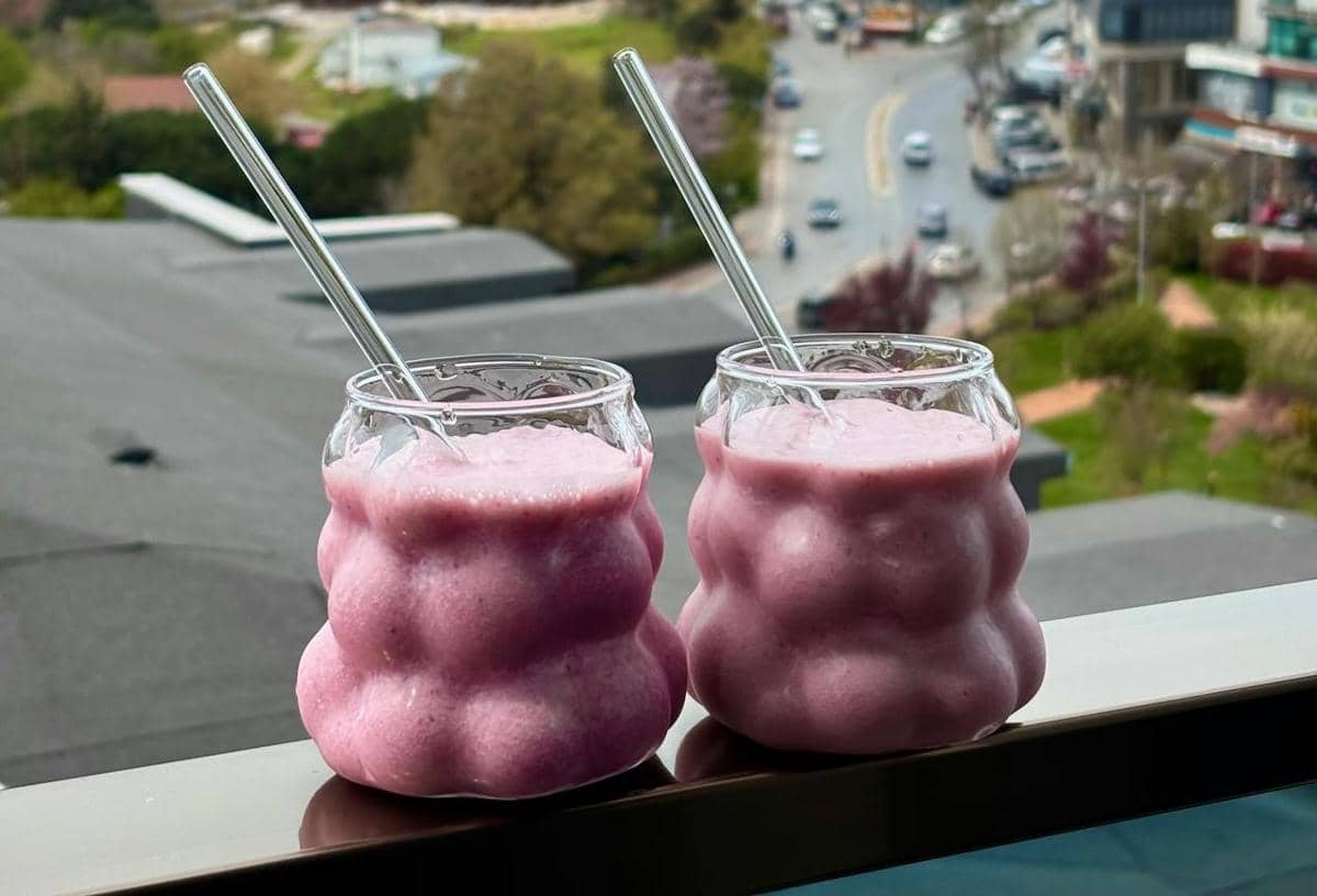 10 Resep Minuman dari Ube Filipina Lezat dengan Warna Ungu yang Gemas!