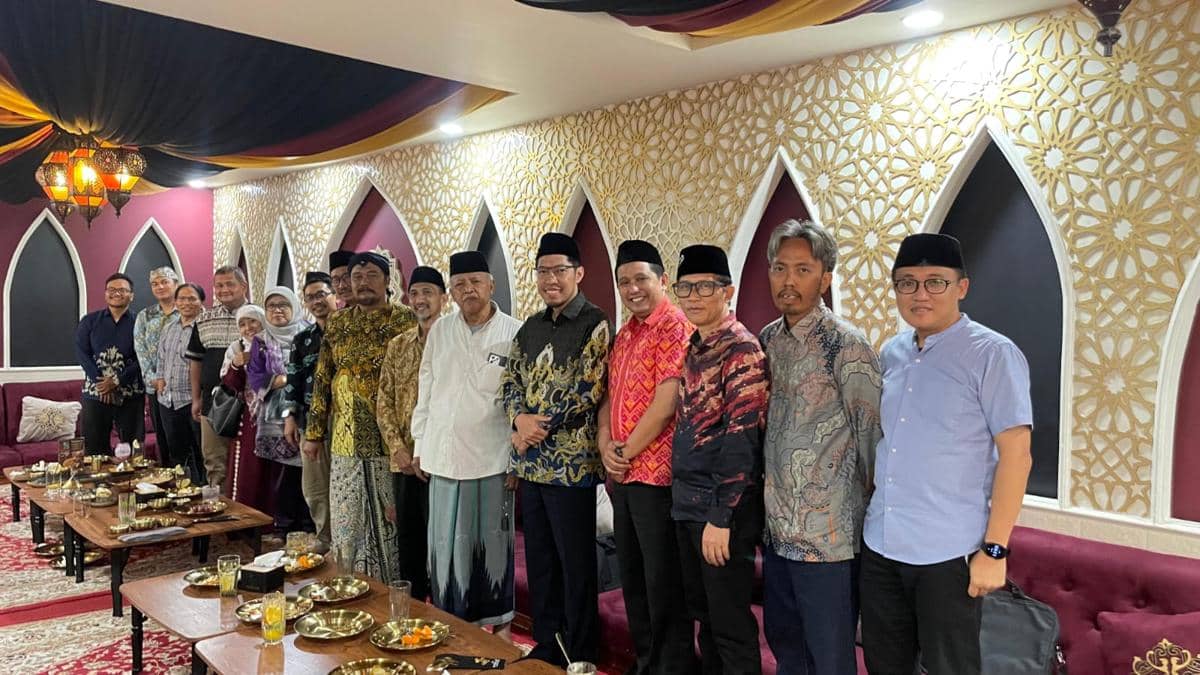 Amir Nasional Ahmadiyah Silaturahmi dengan Tokoh Yogyakarta
