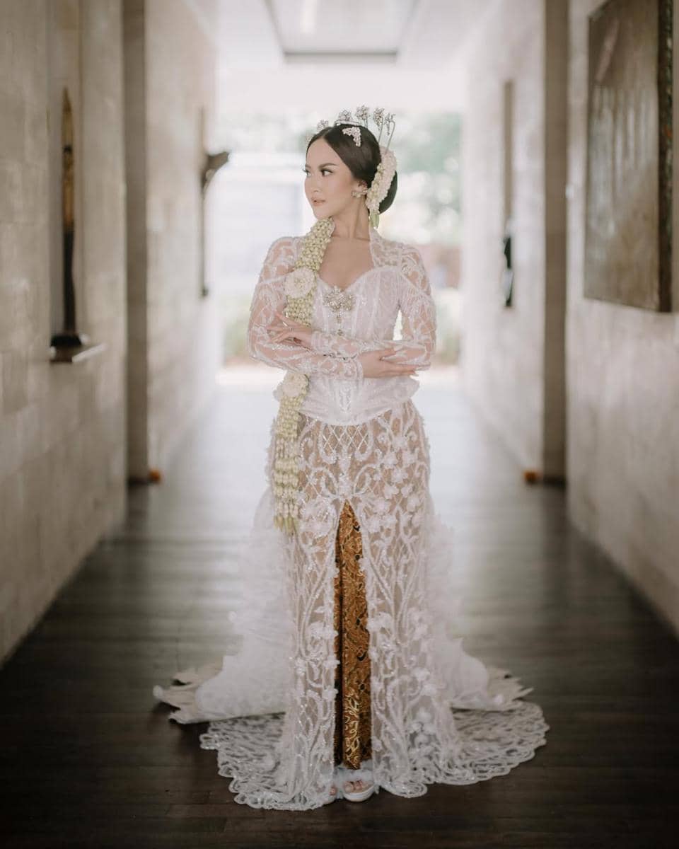 Gaya Akad Nikah Gabriella Larasati (instagram.com/gabriellalarasati)