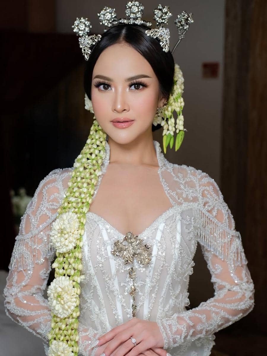 Gaya Akad Nikah Gabriella Larasati (instagram.com/glambychiks)