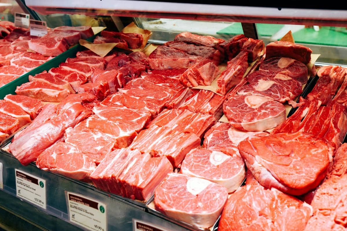 5 Hal yang Harus Dihindari Saat Membeli Daging Beku di Supermarket