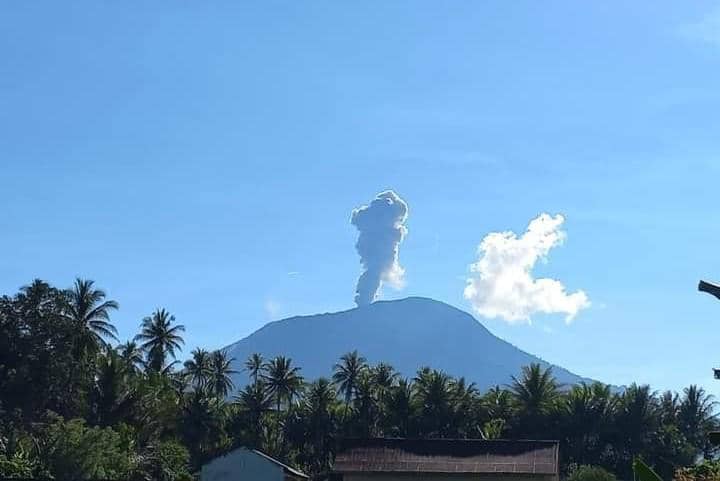 Gunung Ibu, Halmahera
