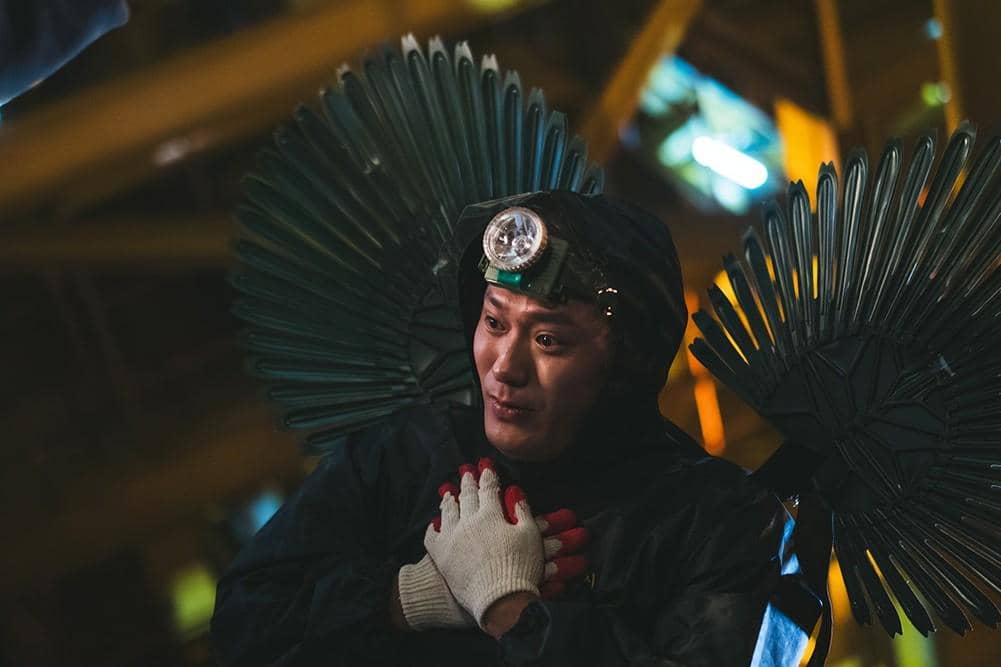 still cuts drama The Wonderfools