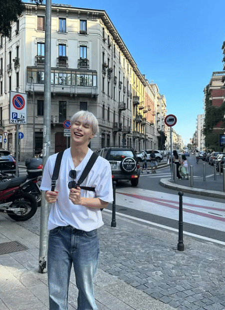 potret Doyoung NCT