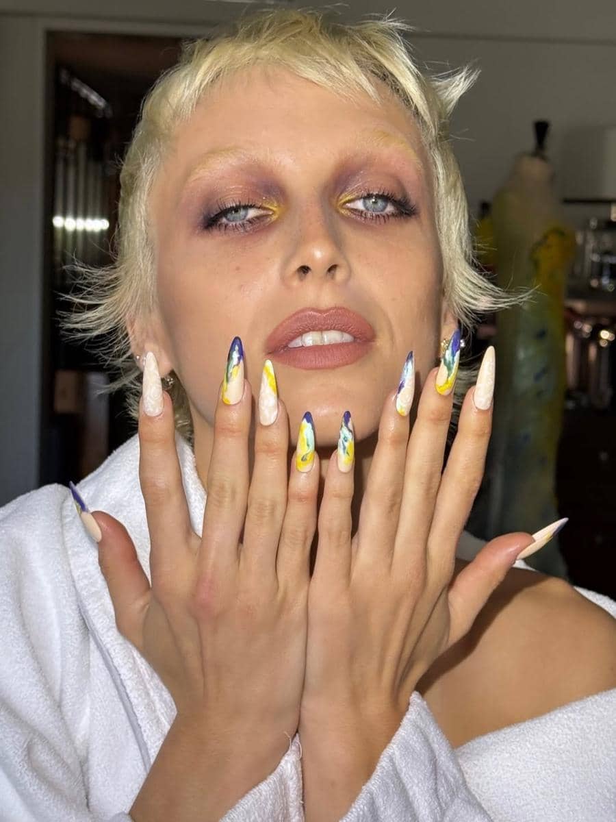 Inspirasi nail art seleb di Met Gala 2026