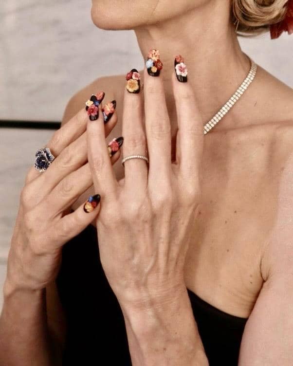 Inspirasi nail art seleb di Met Gala 2026