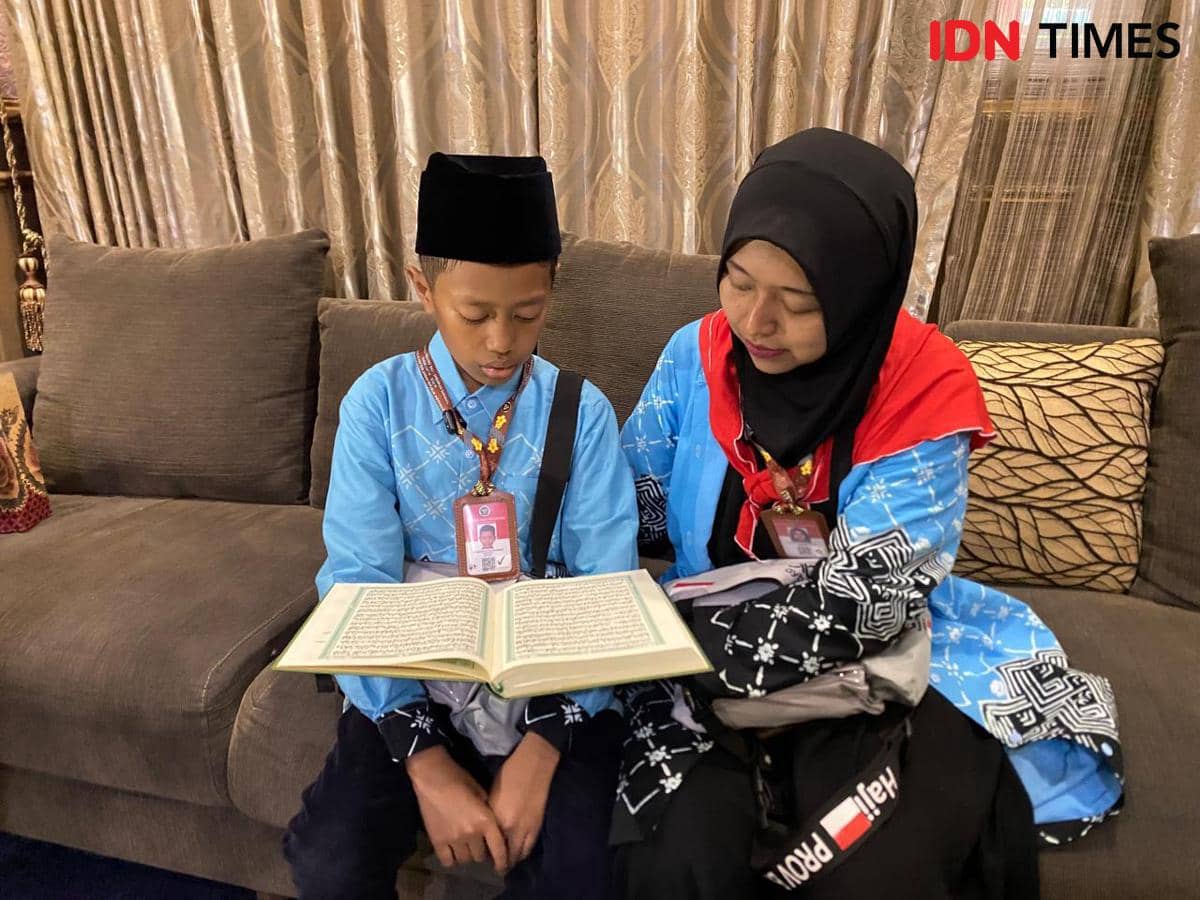 Gantikan Ayah Haji di Usia 13 Tahun, Fardhan Dititipi Doa Teman Sekelas