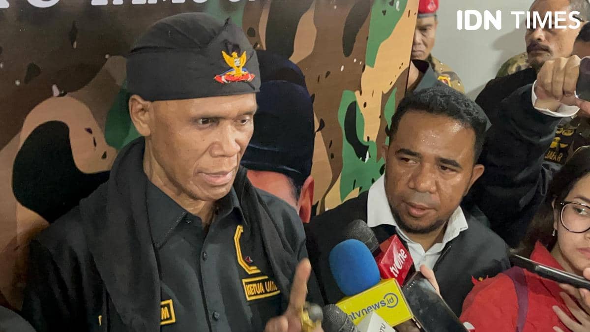 Amien Rais Singgung Teddy dan Prabowo, Hercules: Hati-Hati Bicara!